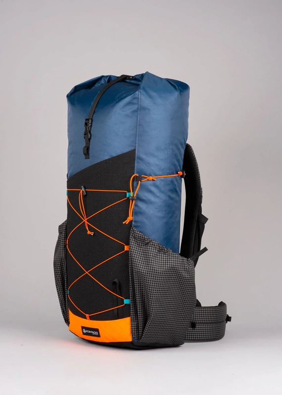 Atom+ EP40 backpack